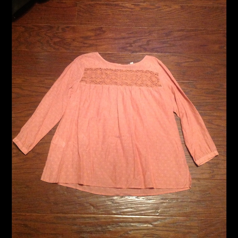 Ann Taylor Loft Top. Size M.
